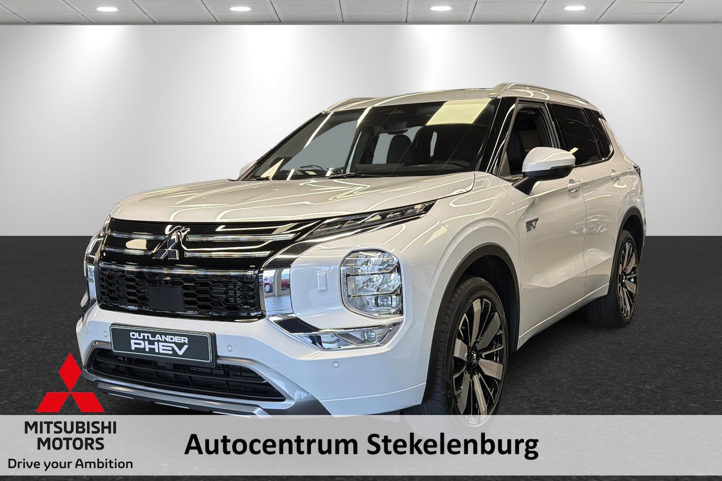 Mitsubishi Outlander - 2.4 PHEV Instyle ACTIE 1e registratie 2026 - AutoWereld.nl