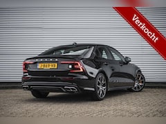 Volvo S60 - 2.0 T8 AWD Polestar Engineered | Schuifdak | B&W | Trekhaak | NL auto |