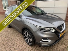 Nissan Qashqai - 1.3 DIG-T Tekna + Trekhaak / Panoramadak / Leer