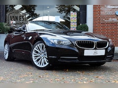 BMW Z4 Roadster - sDrive23i Executive / Leder / Navi / PDC / 18"