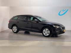 Skoda Octavia Combi - 1.0 TSI Business Edition Virtual Cockpit Camera Navigatie DAB+