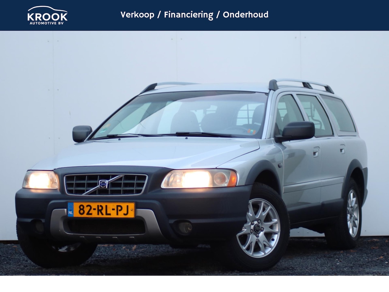 Volvo XC70 - 2.5 T Momentum | 2005 | Handgeschakeld | - AutoWereld.nl