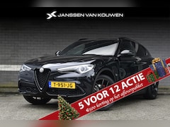 Alfa Romeo Stelvio - 2.0 T AWD B-Tech / Harman Kardon / Panoramadak / Memory / 280 PK / Dealer onderhouden