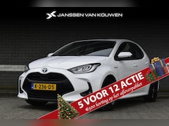 Toyota Yaris - 1.5 Hybrid Dynamic / Trekhaak afneembaar / 17'' LMV zwart / Apple Carplay / Dealer onderho