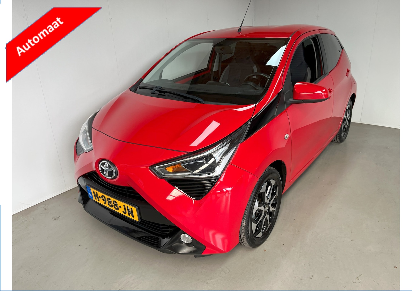 Toyota Aygo - 1.0 VVT-i x-joy Automaat 1e eig dealer onderhouden Apple carplay - AutoWereld.nl