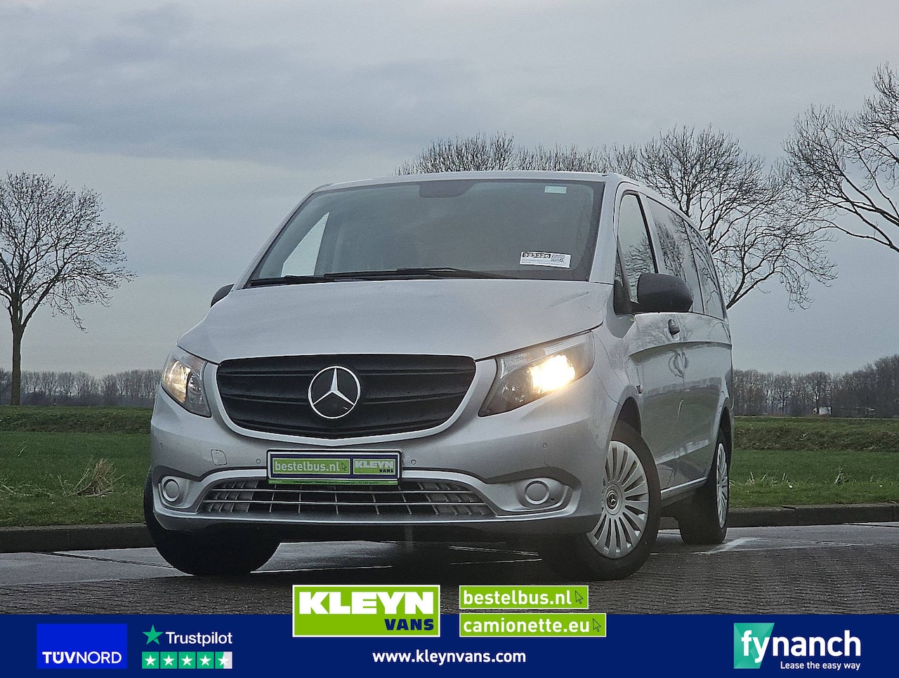 Mercedes-Benz Vito Tourer - 114 CDI 2X Airco 9-Persoons! - AutoWereld.nl