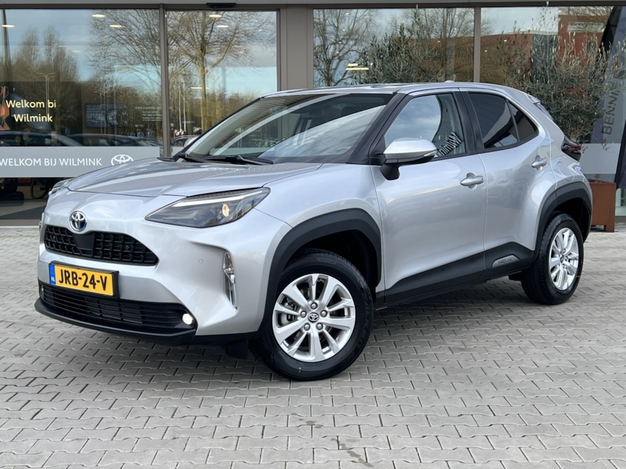 Toyota Yaris Cross - 1.5 Hybrid Active | Parkeersensoren V+A | Carplay - AutoWereld.nl