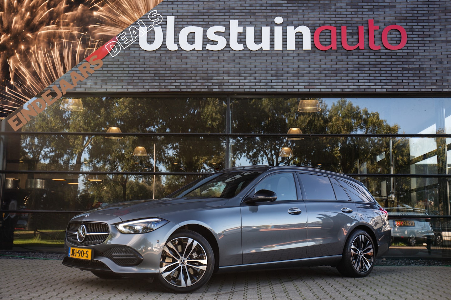 Mercedes-Benz C-klasse Estate - 300 e AMG Line 300 e AMG Line , Panoramadak, Sfeerverlichting, - AutoWereld.nl