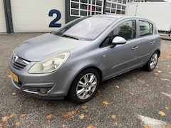 Opel Corsa - 1.2-16V Essentia