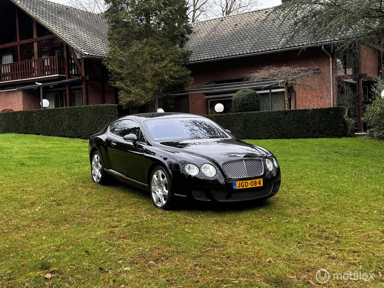 Bentley Continental GT - VERZAMELAARSOBJECT UNIEKE Mulliner 6.0 W12 51.000 KM - AutoWereld.nl