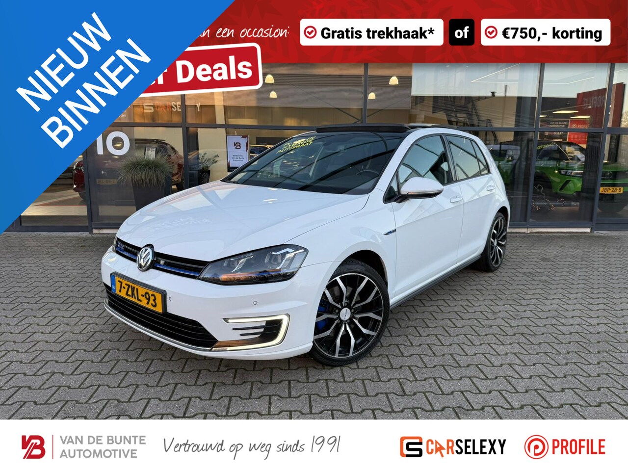 Volkswagen Golf - 1.4 TSI GTE *Schuif-/Kanteldak & Navigatie* - AutoWereld.nl