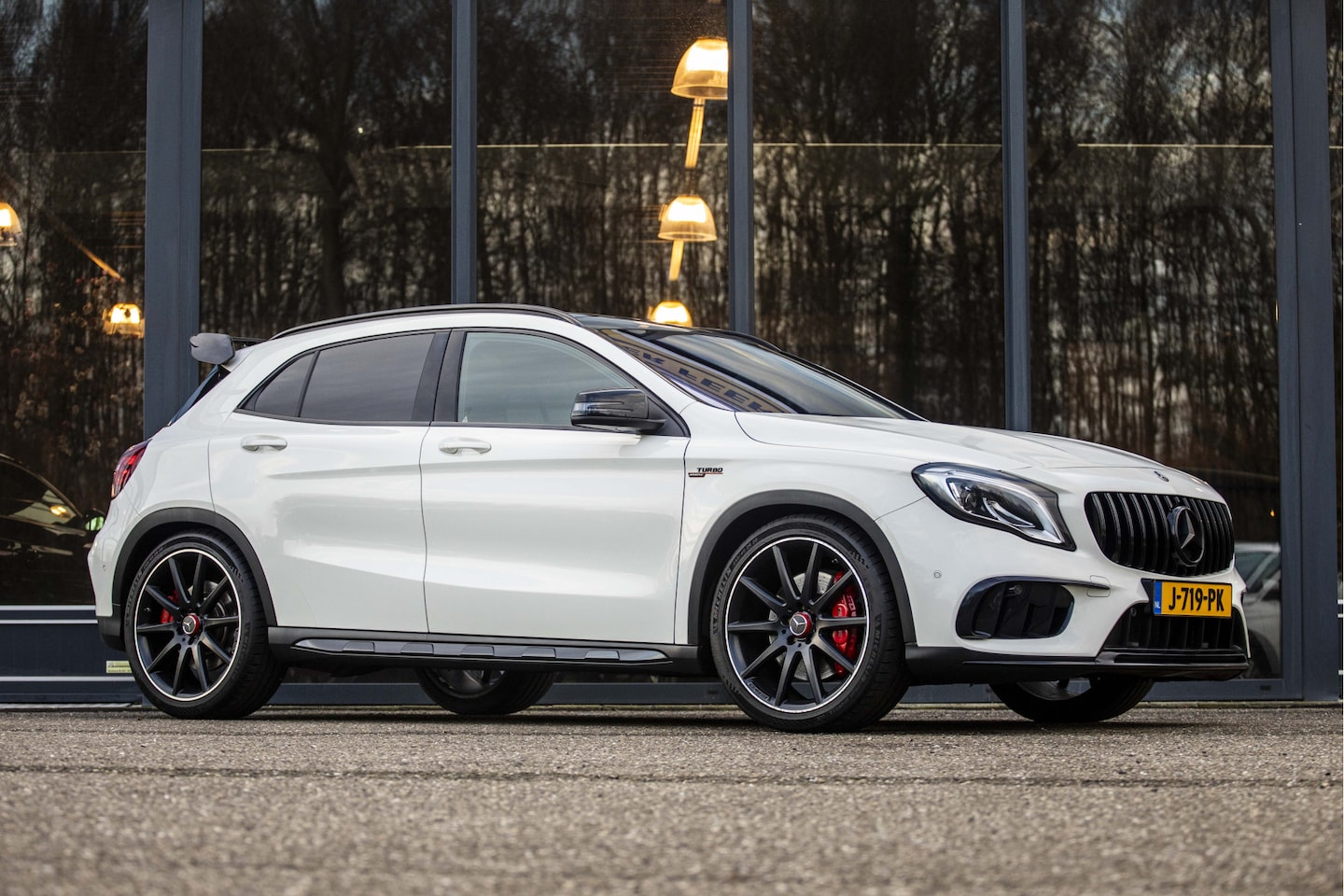 Mercedes-Benz GLA-Klasse - AMG 45 4MATIC Business 380pk - AutoWereld.nl