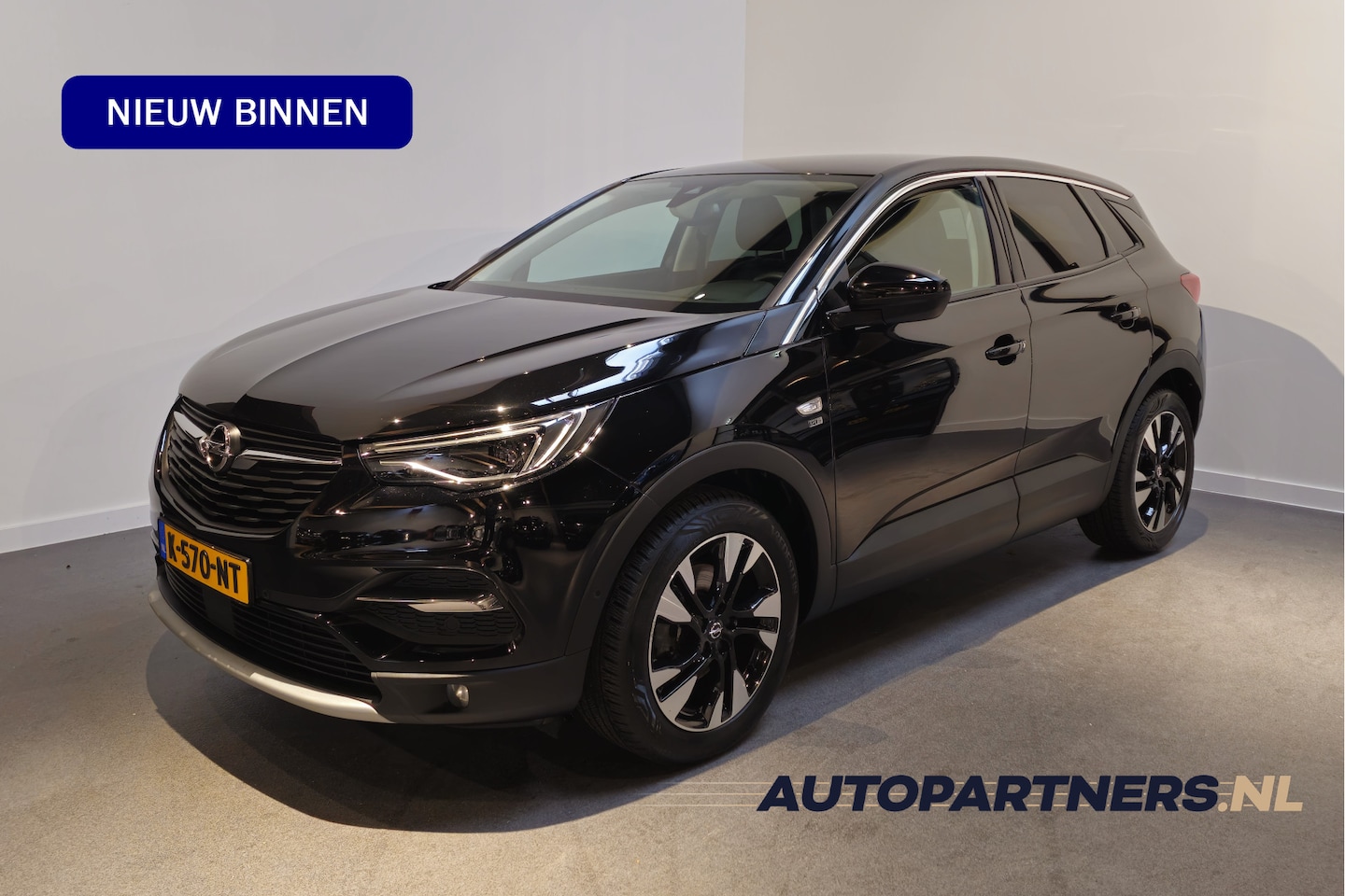 Opel Grandland X - 1.2 Turbo Business Edition - Stoel/Stuurverwarming - Apple Carplay/Android Auto - 18' - LE - AutoWereld.nl