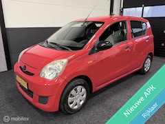 Daihatsu Cuore - 1.0 Comfort NIEUWE APK 15-12-2026 / AIRCO / STUURBEKR