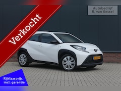 Toyota Aygo X - 1.0 VVT-i S-CVT Play I 1e Eigenaar I NL-auto