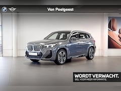 BMW iX1 - xDrive30 67 kWh | M Sport | Stoelverwarming | Driving Assistant Plus |