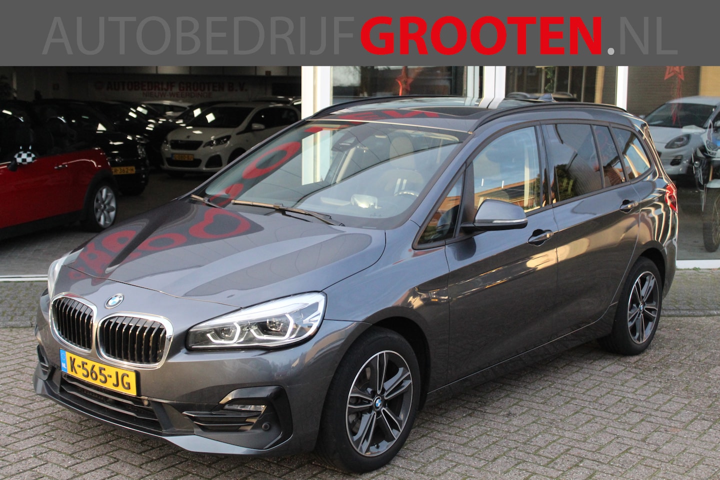 BMW 2-serie Gran Tourer - 218i Executive Edition PANO - AutoWereld.nl