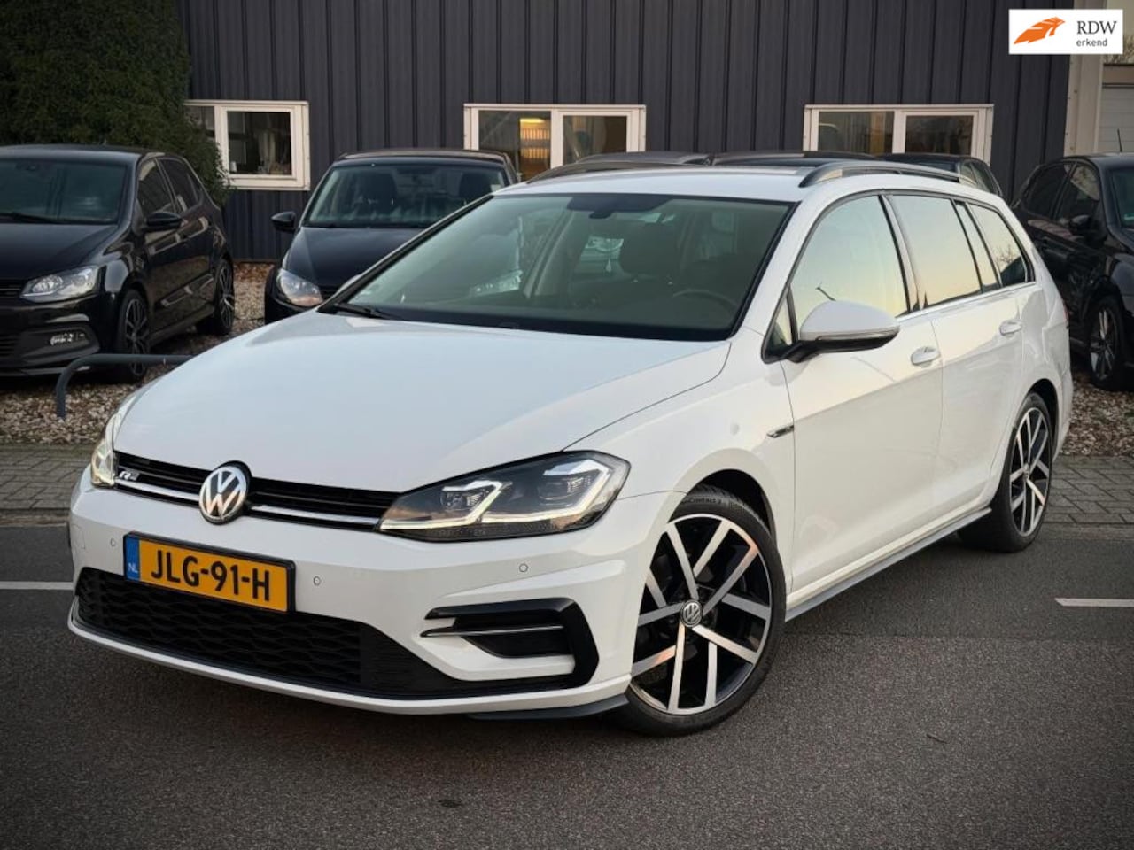 Volkswagen Golf Variant - 1.4 TSI Highline Business R 1.4 TSI Highline Business R - AutoWereld.nl