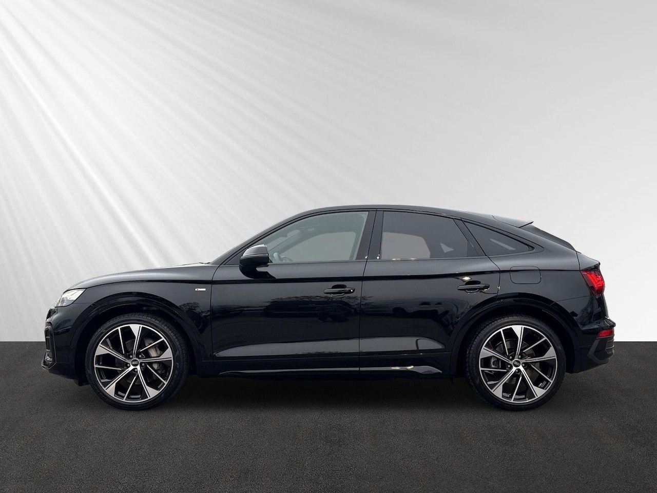 Audi Q5 Sportback - 50 TFSI e S edition Competition | Pano | Sportback | B&O | Quattro - AutoWereld.nl