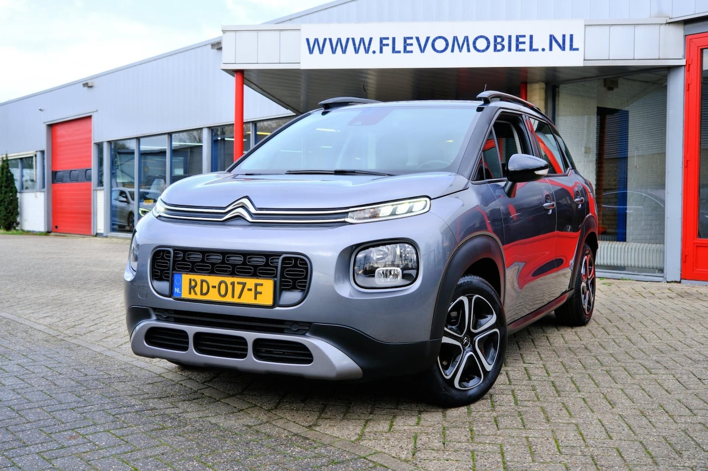 Citroën C3 Aircross - 1.2 PureTech Feel Navi|Clima|Cruise|DAB - AutoWereld.nl