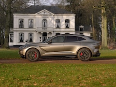 Aston Martin DBX - 707 4.0 V8 | Facelift | Sports Plus Seats | Luchtvering | Stoelventilatie | Carbon | Pano