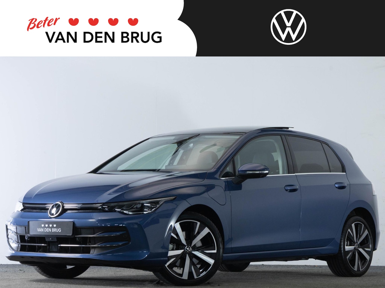 Volkswagen Golf - 1.5 eHybrid Style Edition | LED Matrix IQ | Panoramadak | Side Assist | 360 Camera | Navig - AutoWereld.nl