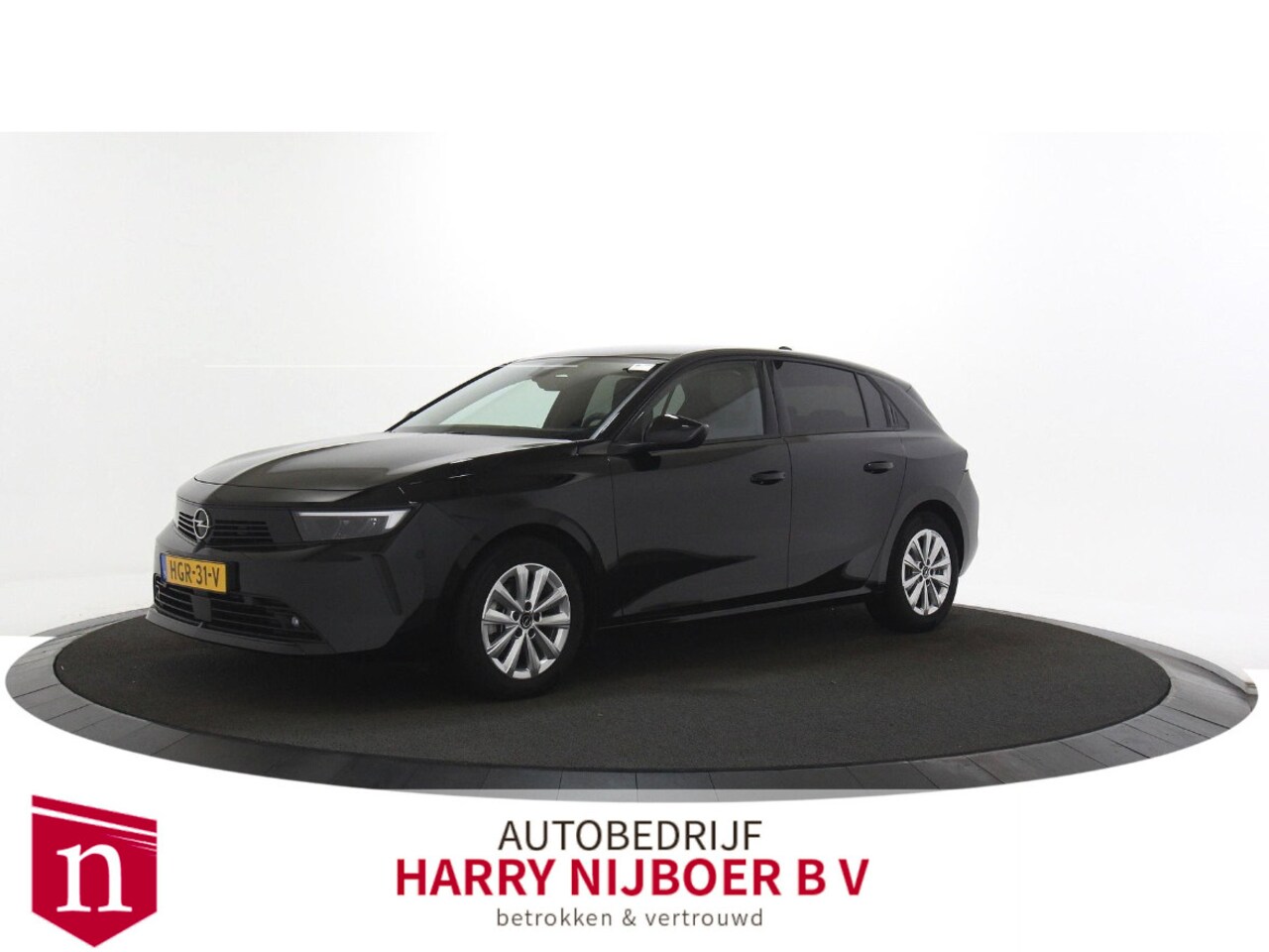 Opel Astra - 1.2 Turbo Business Edition AGR stoel / Camera / Navigatie / Carplay - AutoWereld.nl
