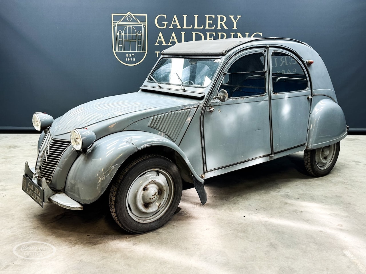 Citroën 2CV - AZ "Technically fully overhauled" Trade-in-car Completely overhauled technically by Dutch - AutoWereld.nl