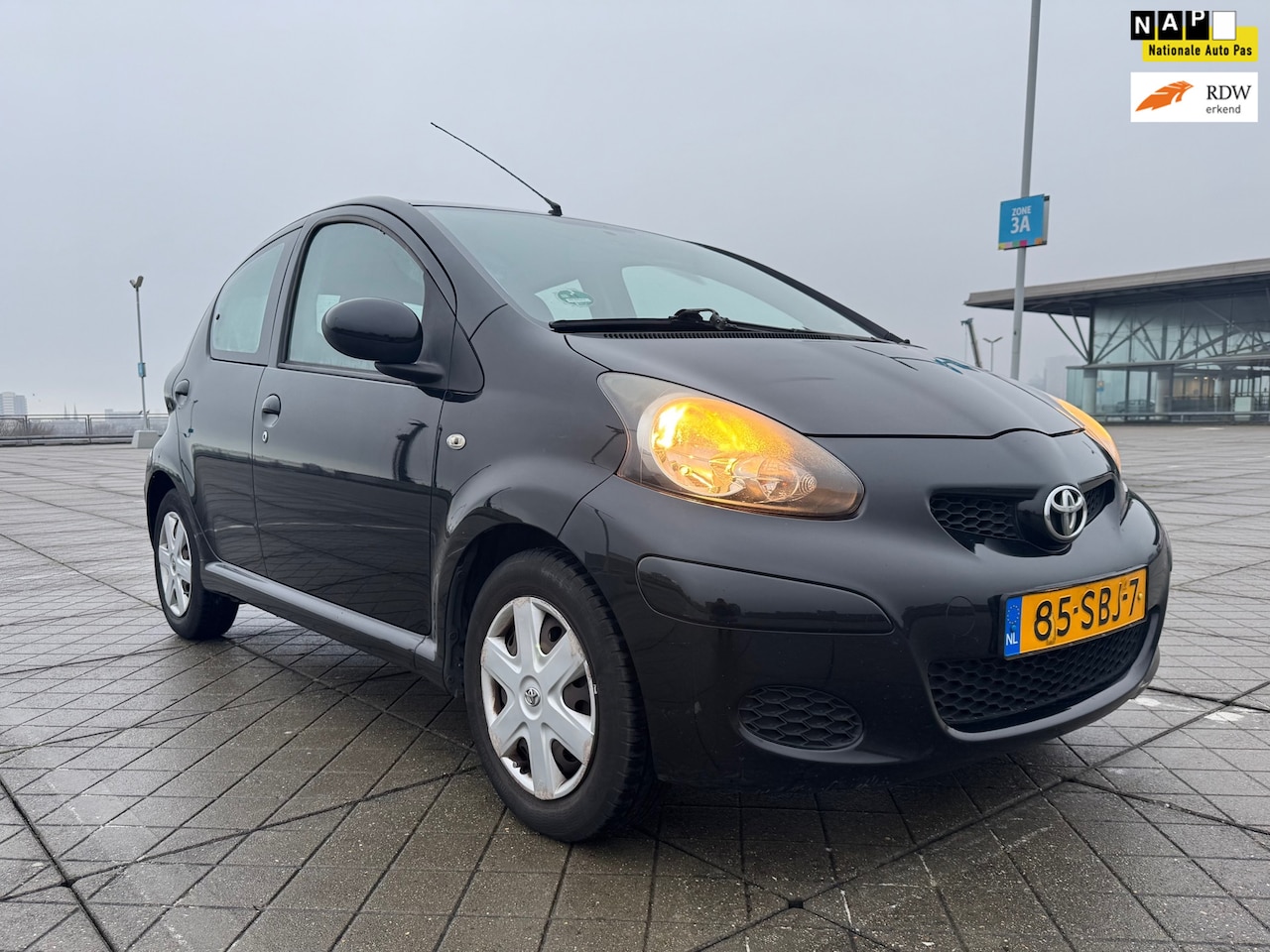 Toyota Aygo - 1.0-12V Comfort NAVI AIRCO ELEK-RAMEN NAP - AutoWereld.nl