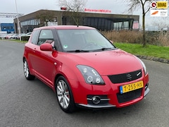 Suzuki Swift - 1.6 Sport, 125pk, 3drs, Climate control, Stoelverw, Keyless, Elektr ramen, Lmv, Rode remkl