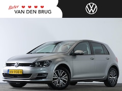 Volkswagen Golf - 1.2 TSI 110 PK Allstar | Navigatie | Adaptieve Cruise Control | Trekhaak | Stoelverwarming