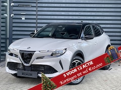 Alfa Romeo Junior - 1.2 Turbo Hybrid Ibrida Speciale /Techno Pack/Sport Pack/ 8jr Garantie/ Inruil Mogelijk