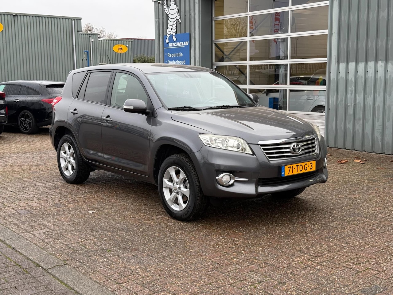 Toyota RAV4 - 2.0 VVTi Dynamic 2WD 2.0 VVTi Dynamic 2WD - AutoWereld.nl