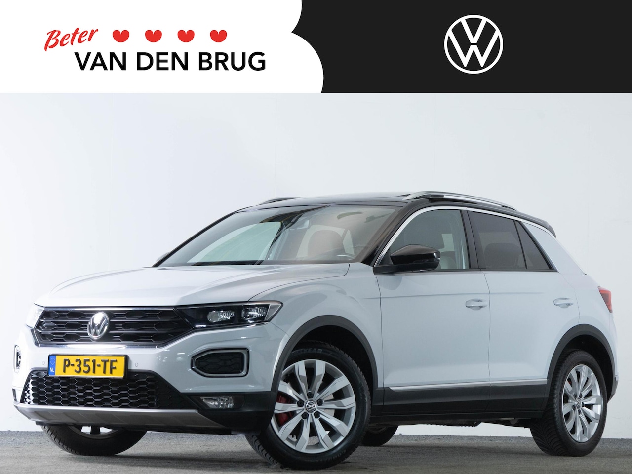 Volkswagen T-Roc - 1.5 TSI 150 PK Sport | LED | Panoramadak | Navigatie | Stoelverwarming | Trekhaak | - AutoWereld.nl