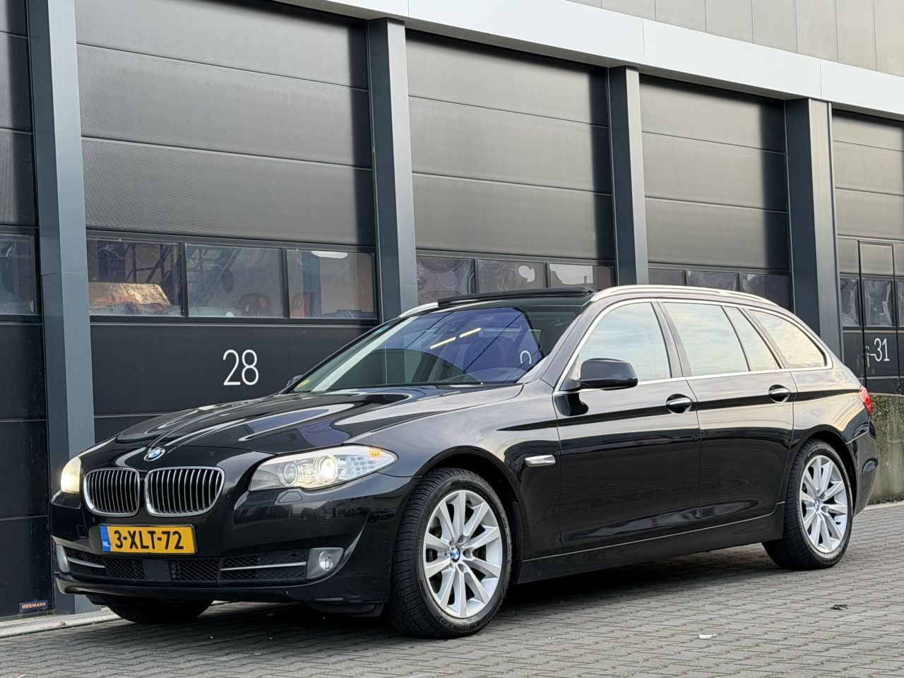 BMW 5-serie Touring - 530D XDRIVE Hade-Up Panorama Memory - AutoWereld.nl