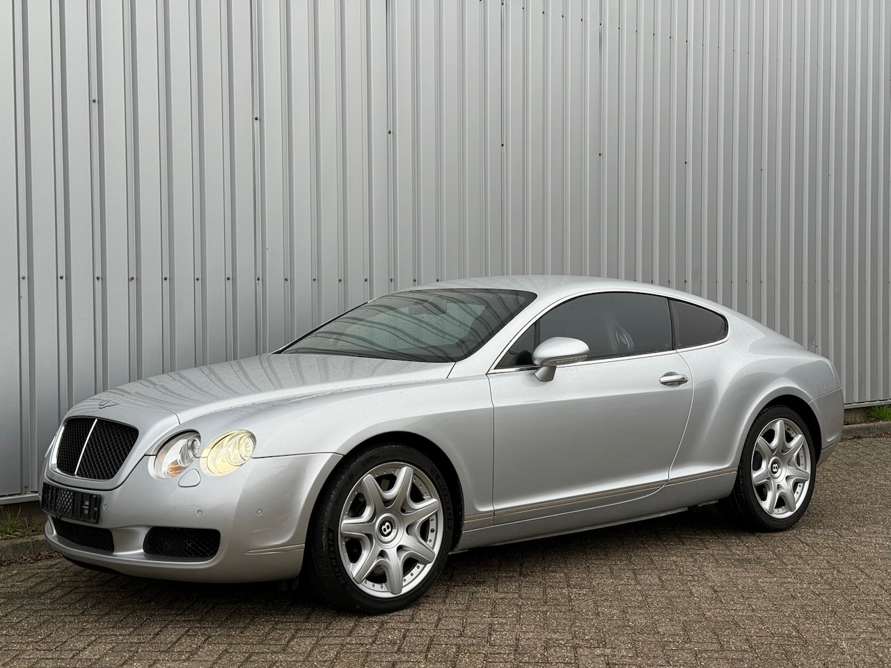 Bentley Continental GT - 6.0 W12 YOUNGTIMER - AutoWereld.nl