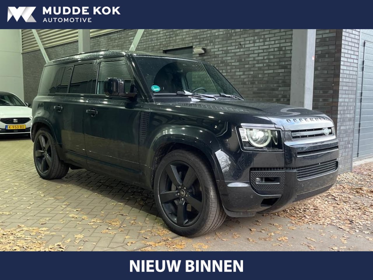 Land Rover Defender 110 - P300e X-Dynamic HSE | 6P | Head-Up | ClearSight | Tow Pack | 22 Inch | ACC | Panoramadak - AutoWereld.nl