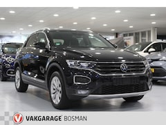 Volkswagen T-Roc - Sport/CARPLAY/CRUISE/STOELVERWARMING
