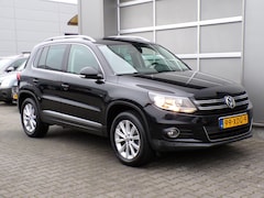 Volkswagen Tiguan - 1.4 TSI Sport&Style Clima/Cruise/PDC/Navi