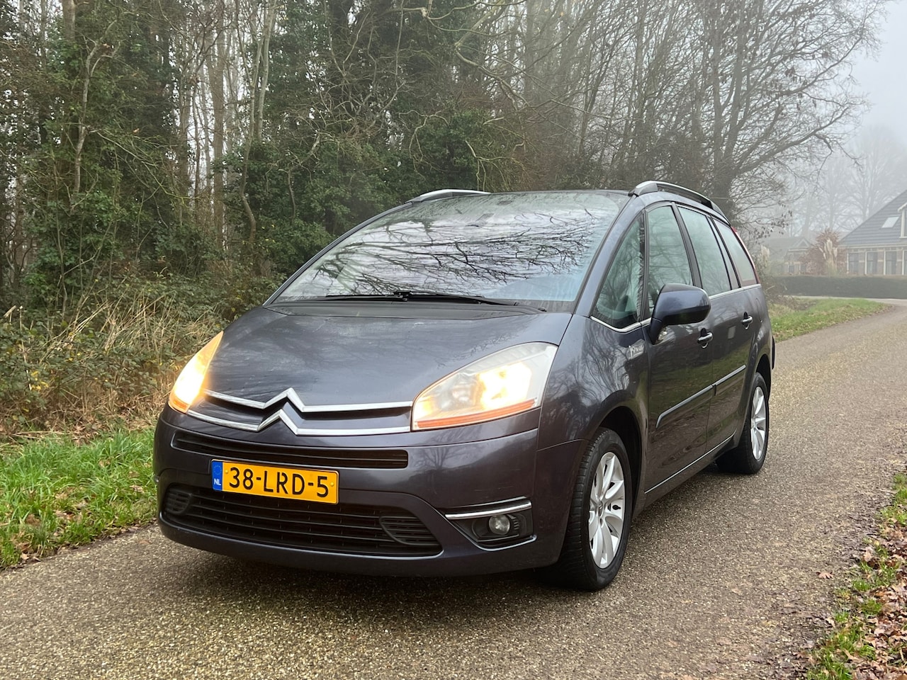 Citroën Grand C4 Picasso - 1.6 VTi Business 7 Persoons + Cruise + Clima Nu € 2.450,-!!! - AutoWereld.nl
