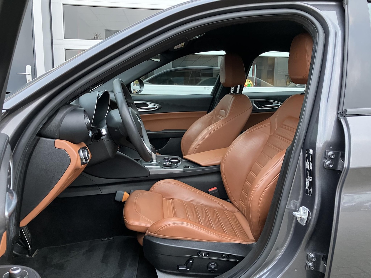 Alfa Romeo Giulia - 2.0T Super | BTW Auto, interessant voor ondernemers| | Uitmuntende staat |