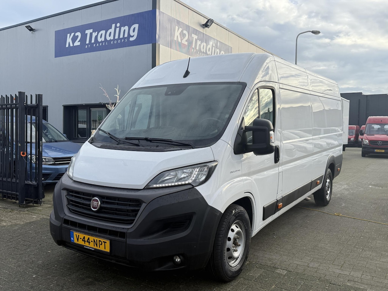 Fiat Ducato - 35 2.3 MultiJet L4H2 AUTOMAAT CARPLAY CAMERA EURO-6 - AutoWereld.nl