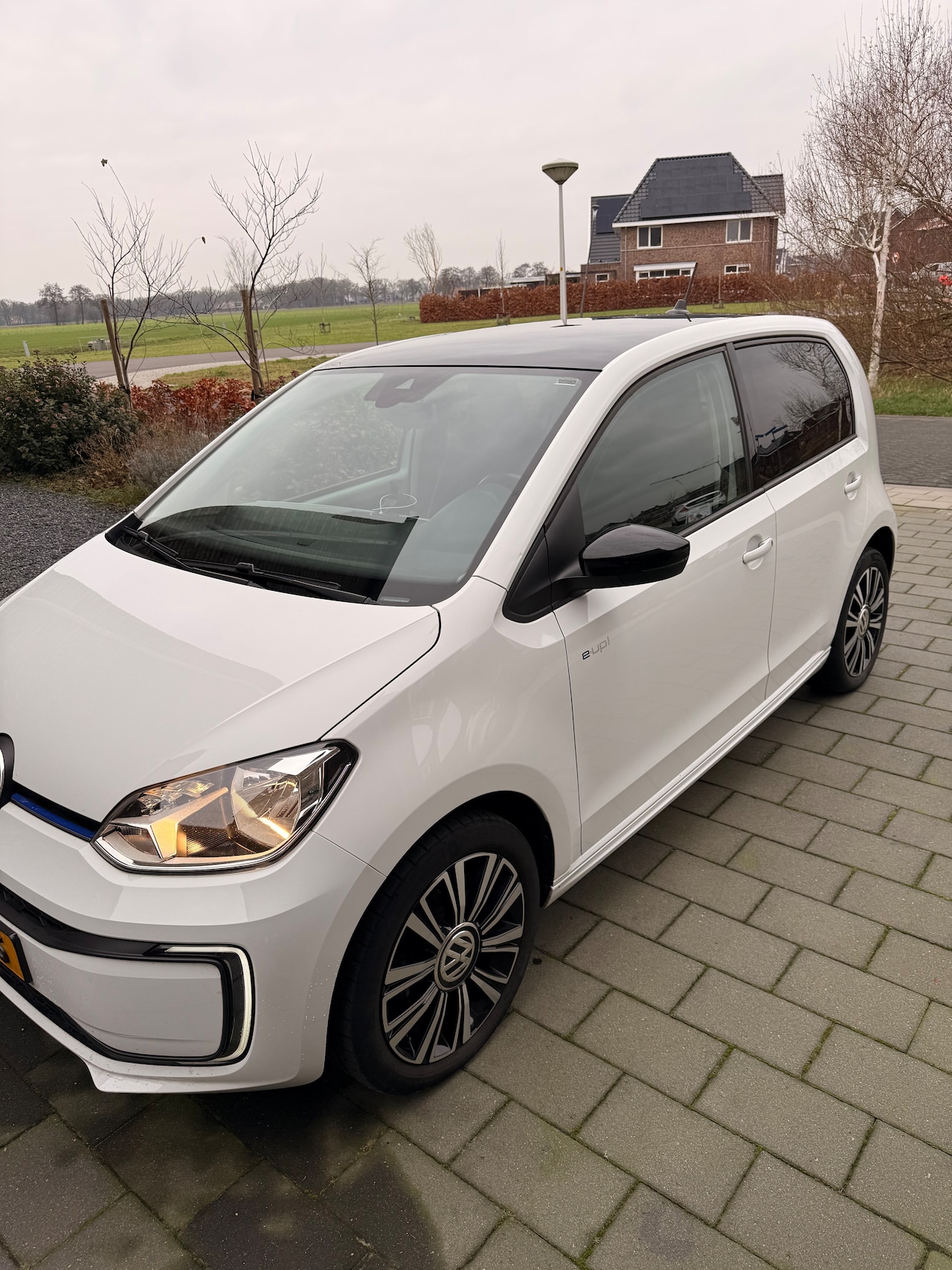 Volkswagen e-Up! - e-up Luxe style versie! - AutoWereld.nl