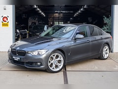 BMW 3-serie - 330e *Navi | Cruise | Clima | Leder | LED | Parkeersensoren | Keyless