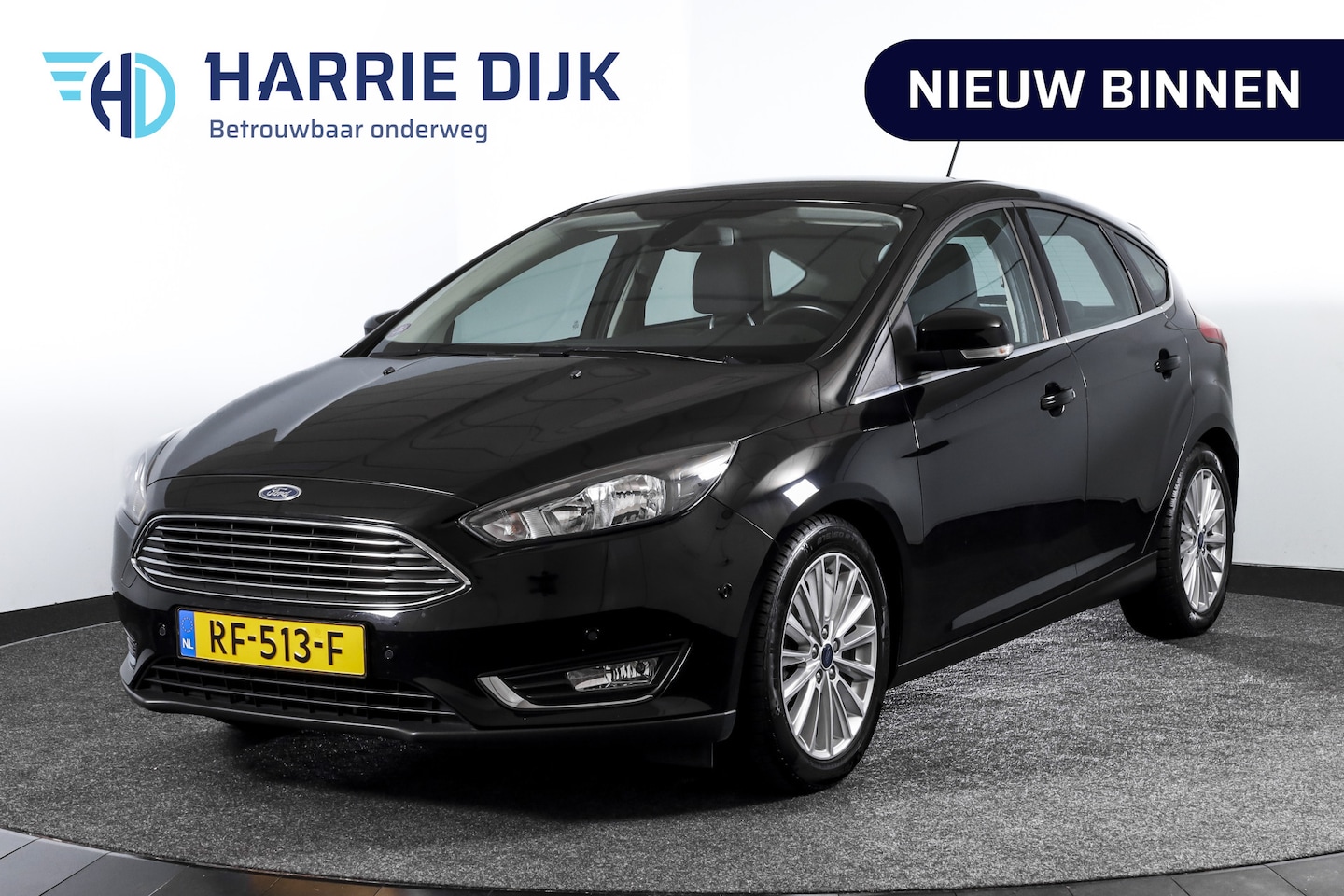 Ford Focus - 1.0 Titanium 126 PK | Cruise | Voorruitverw. | PDC | NAV + App. Connect | ECC | Trekhaak | - AutoWereld.nl