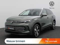 Volkswagen Tiguan - 1.5 eHybrid Elegance 204 PK DSG Trekhaak, Ergo Active Best. Stoel, Keyless, Navi via Apple