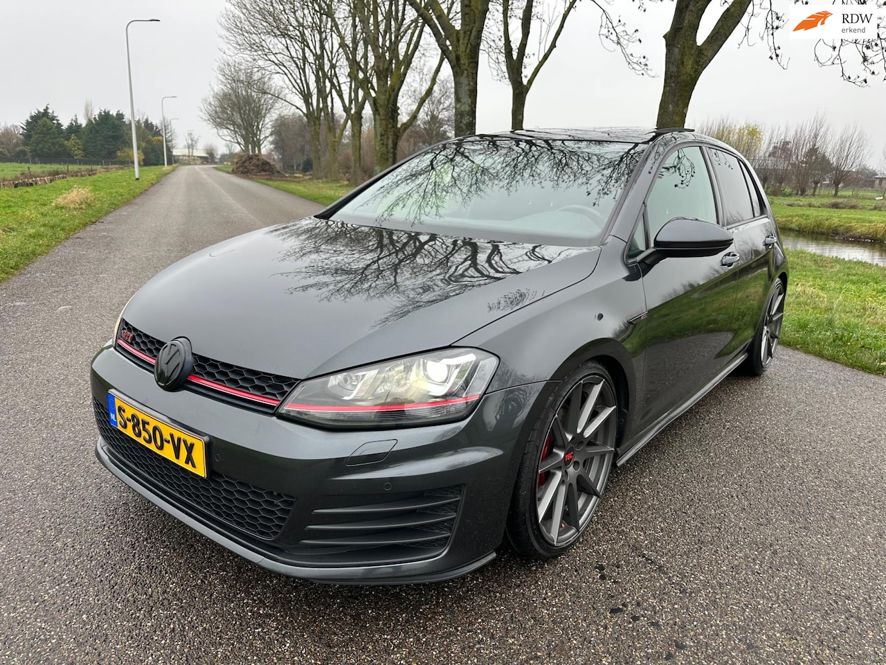 Volkswagen Golf - 2.0 TSI GTI|pano|verlaging set|DSG - AutoWereld.nl