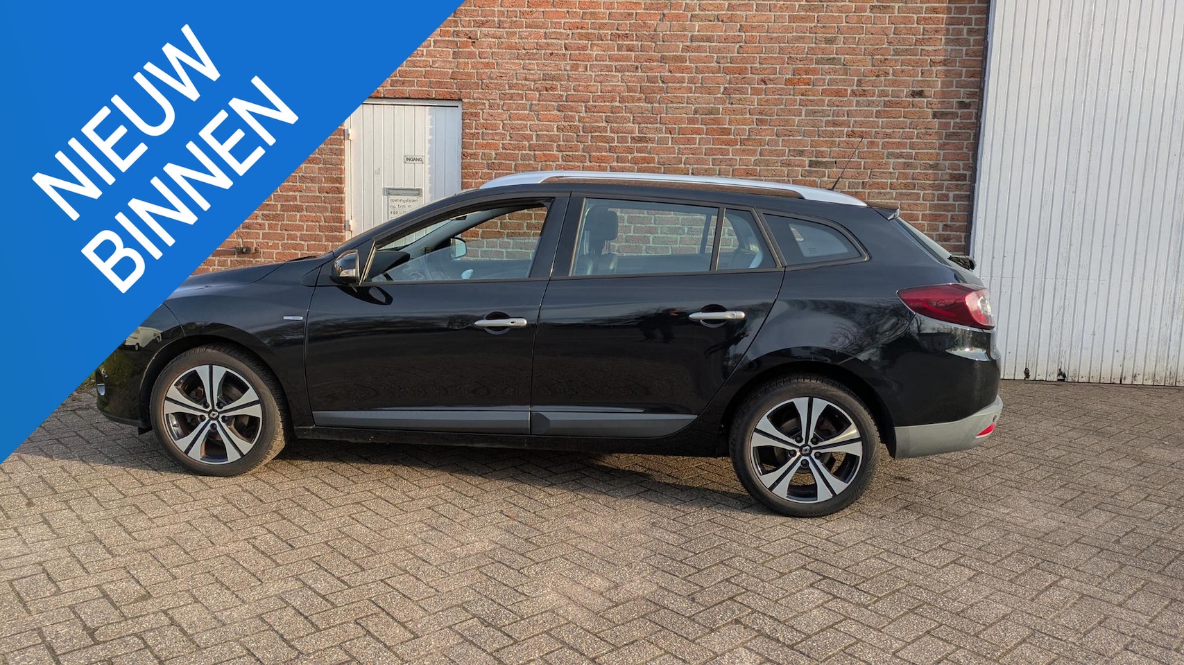 Renault Mégane Estate - 1.4 TCe Bose - Navi - 1e eign. - AutoWereld.nl