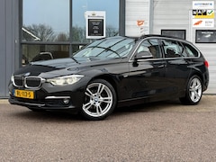 BMW 3-serie Touring - 318i Corporate Lease High Executive, Leder, NAP