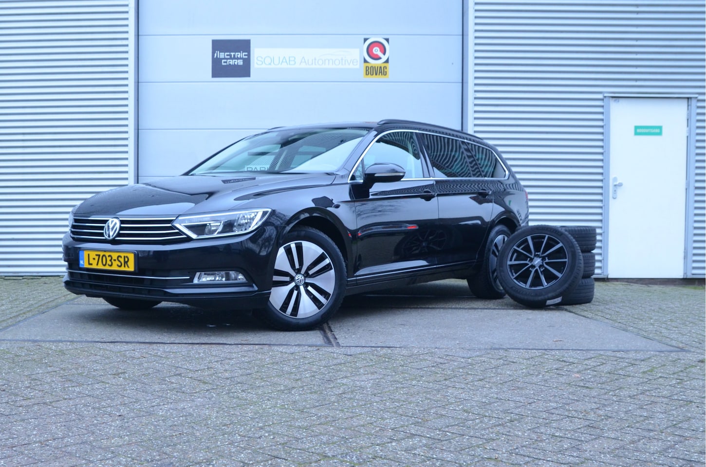 Volkswagen Passat Variant - 1.4 TSI ACT Connected Series Plus Navigatie, adaptive cruise control - AutoWereld.nl
